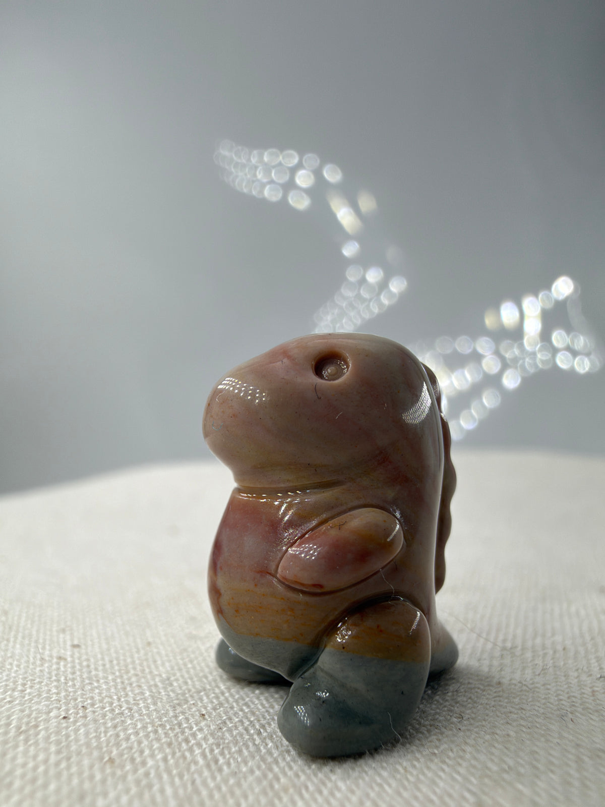 polierte Dinosaurierfiguren aus Alashan Achat 