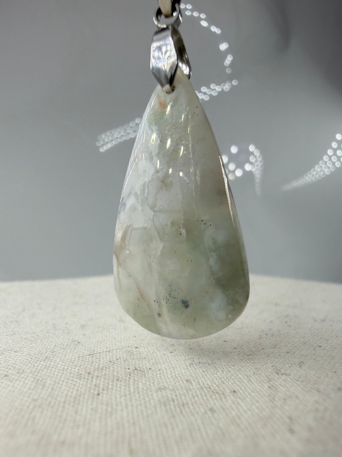 Aquaprase Cabochon-Anhänger AP13 mit Edelstahl-Clip – zartes Blaugrün, großzügige Form, ca. 3,6 × 1,9 cm