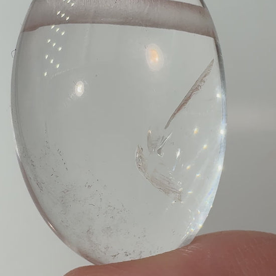 Bergkristall Anhänger BA15, tropfenförmig, gebohrt, 3,3 cm, klarer Quarz mit Glasglanz